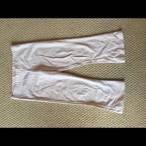 Lululemon flared white crops